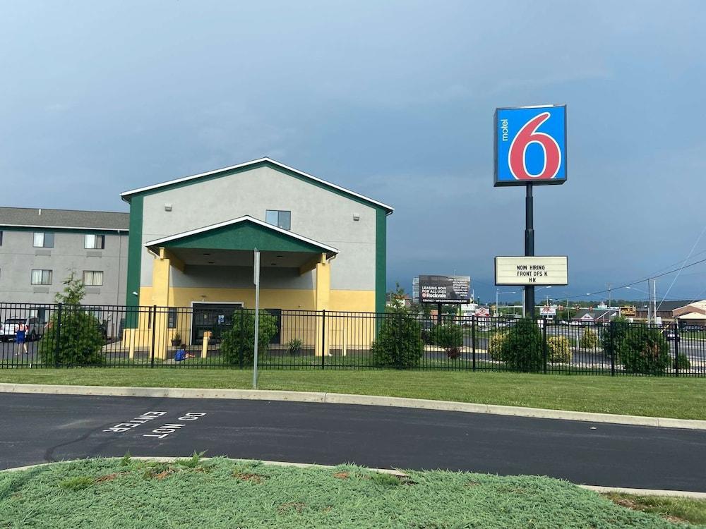 Motel 6 Lancaster Exterior photo